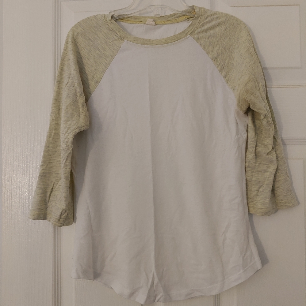 Half sleeve tee